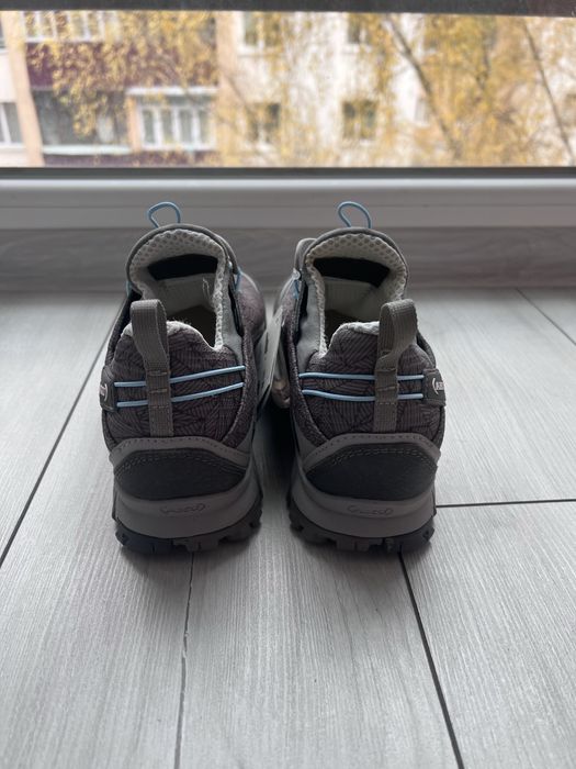 Оринігальні трекінгові кросівки AKU Libra Plus W’S