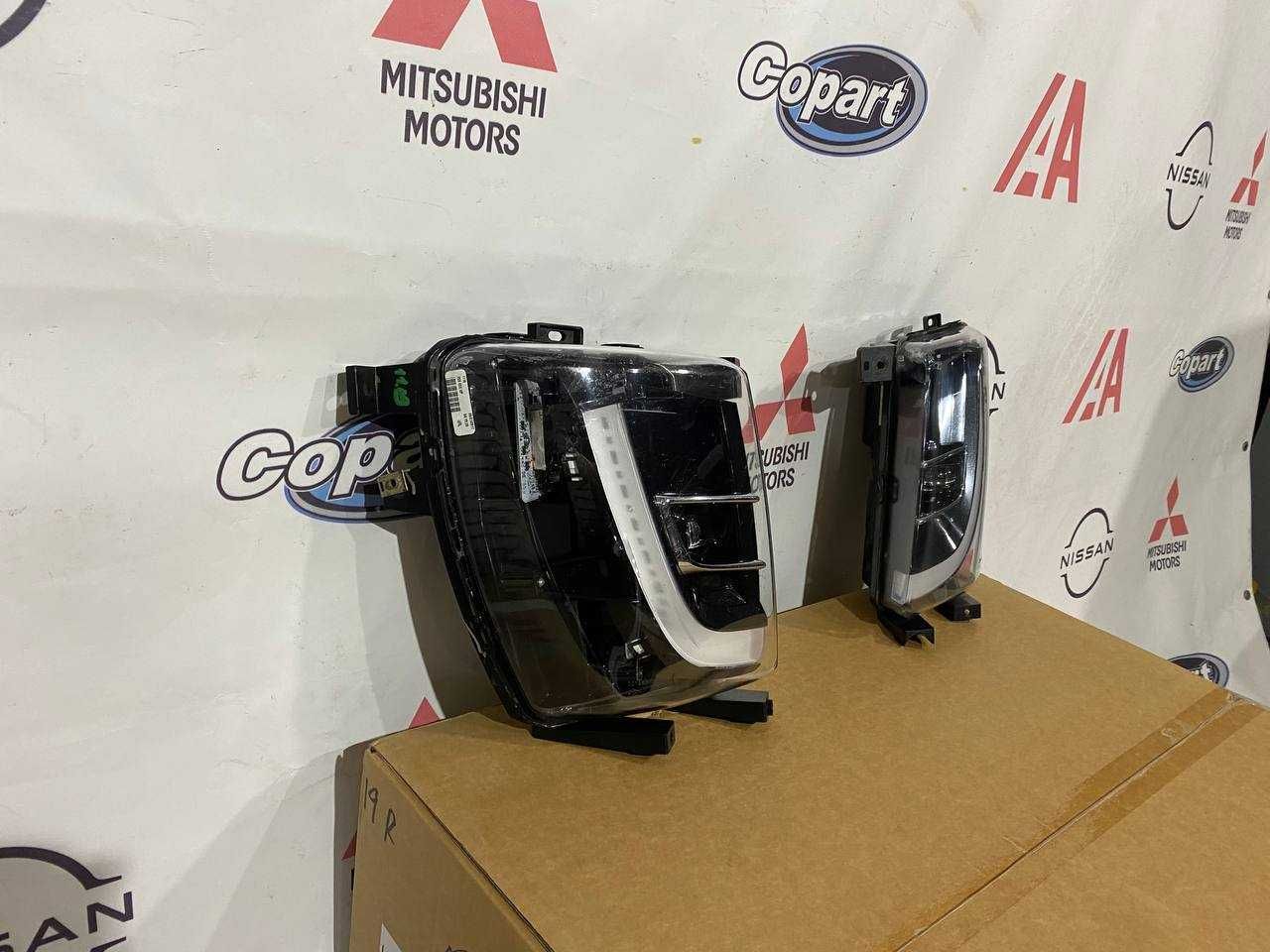 Фара протитуманна  Tesla Model X 1034331-00-A