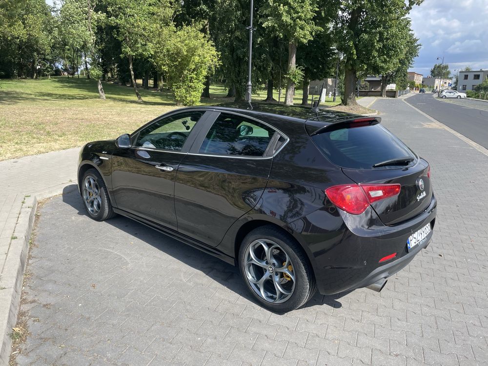 Alfa Romeo Giulietta 2015r | 1.4 multiair 170/213 automa | bezwypadkow