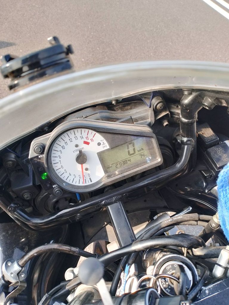 Suzuki GSX-R600 K1