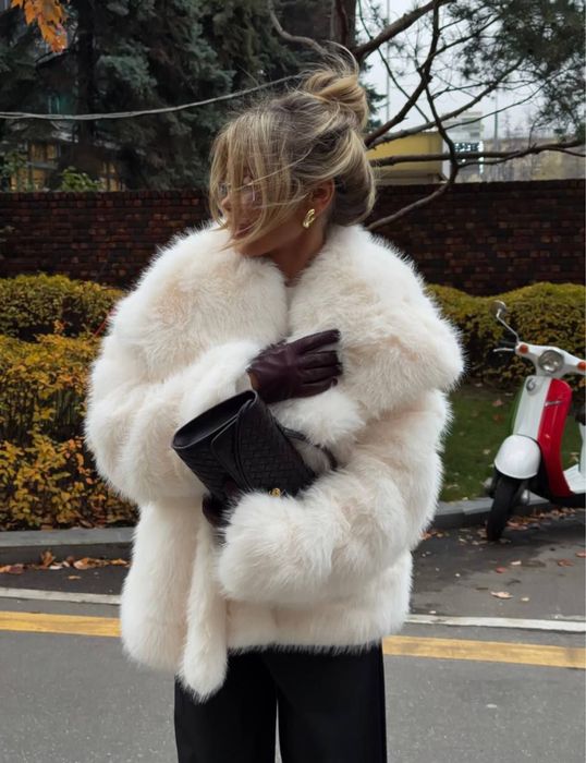 Стильна коротка шуба еко хутро+підкладка шубка 4 кольори