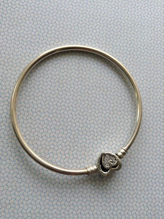 Подарок на руку.