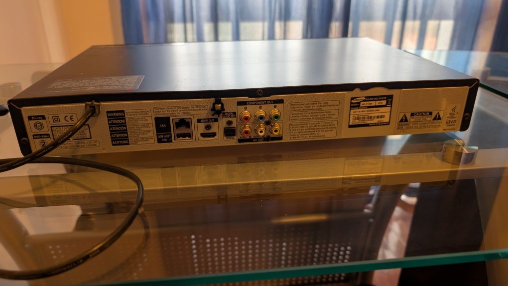 Leitor de blu-ray e DVD Samsung