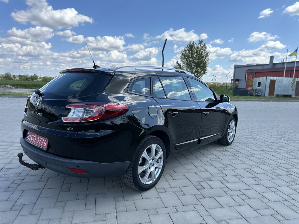 Продам Renault Megane III 2012