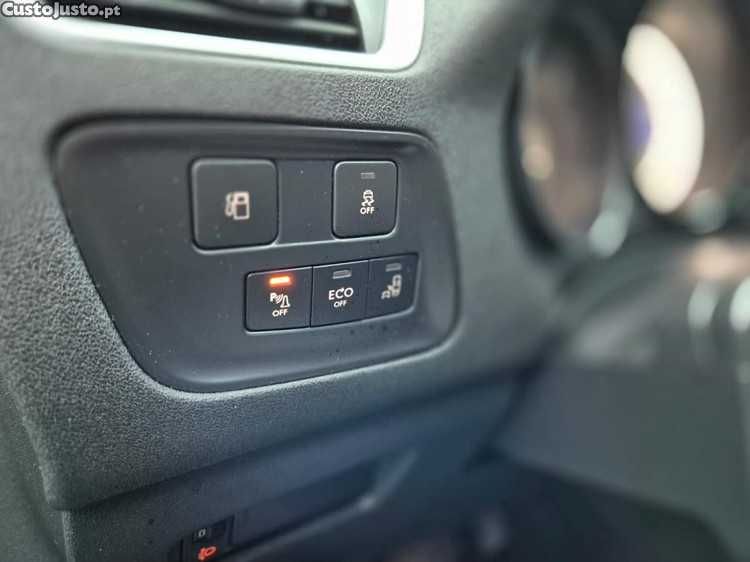 Citroën C4 1.2 PureTech Shine Automático