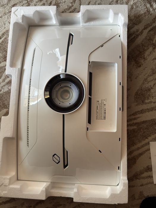 32’ Samsung Odyssey Neo G8  (4K/240hz/MiniLed)