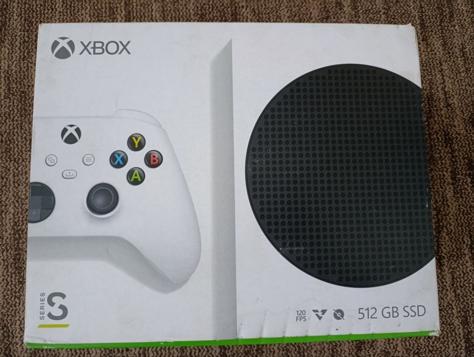 Xbox Series S 512GB + акаунт з іграми (Diablo IV, It Takes Two, NFS, S