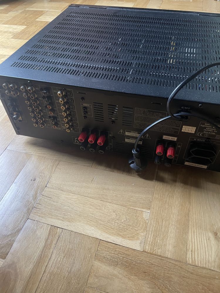 Amplituner Harman kardon AVR 2000