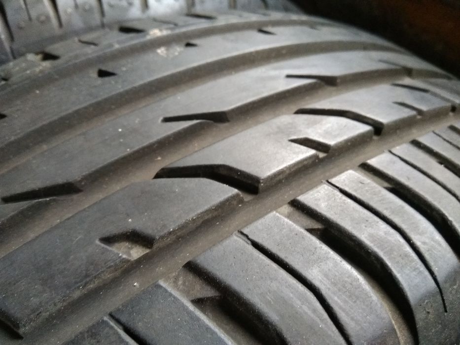 215/55R18 Continental ContiPremiumContact 2 Lato