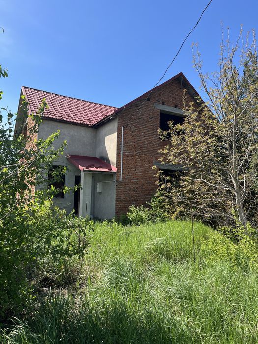 Недобудова 235 м2 приват ділянка 12 сот Берегово винзавод «Чізай»