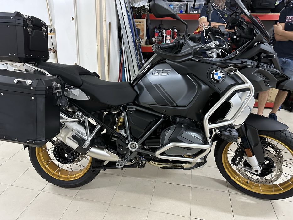 Bmw gsa 1250 adventure triple black