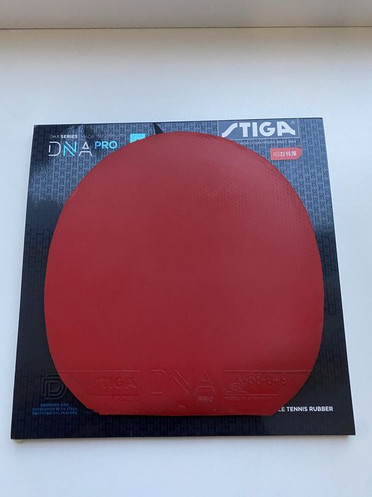 Накладка Stiga DNA PRO M червона та чорна