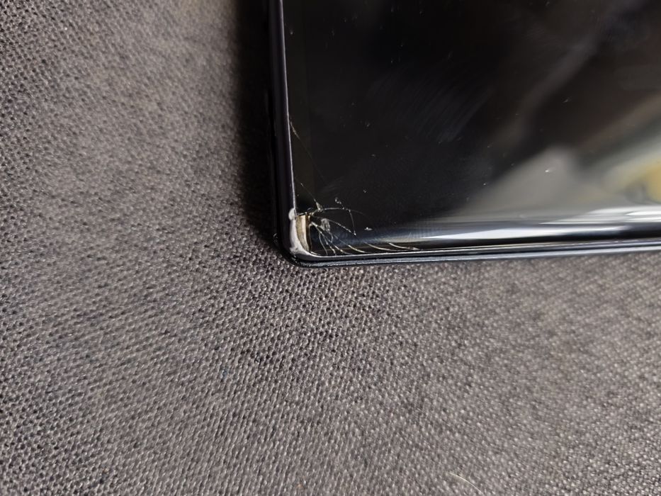Smartfon LG wing