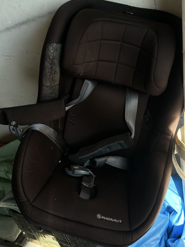 Fotelik Avionaut Areofix z bazą Isofix