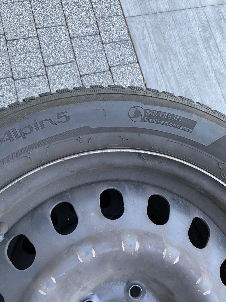 Opony,felgi kolpaki  17 zima michelin alpin 5