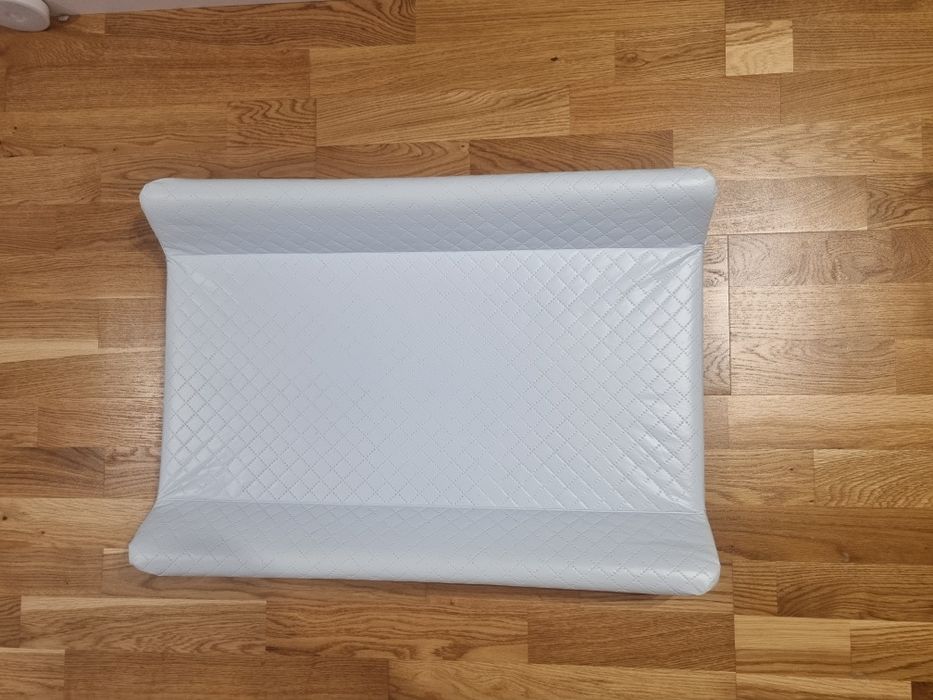 Przewijak na łóżeczko błękitny Caro