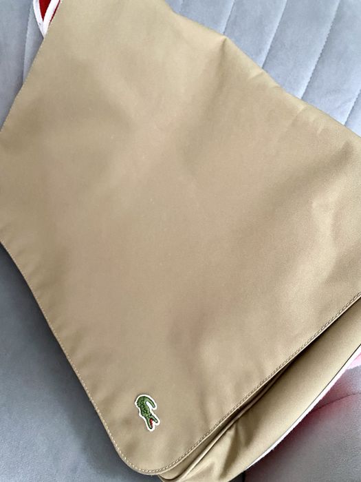 Torba na ramię listonoszka LACOSTE