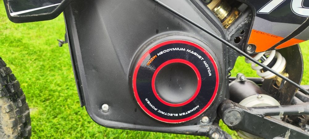 Asix E-709 ok 14/12" Cross Dla Dziecka elektryczny