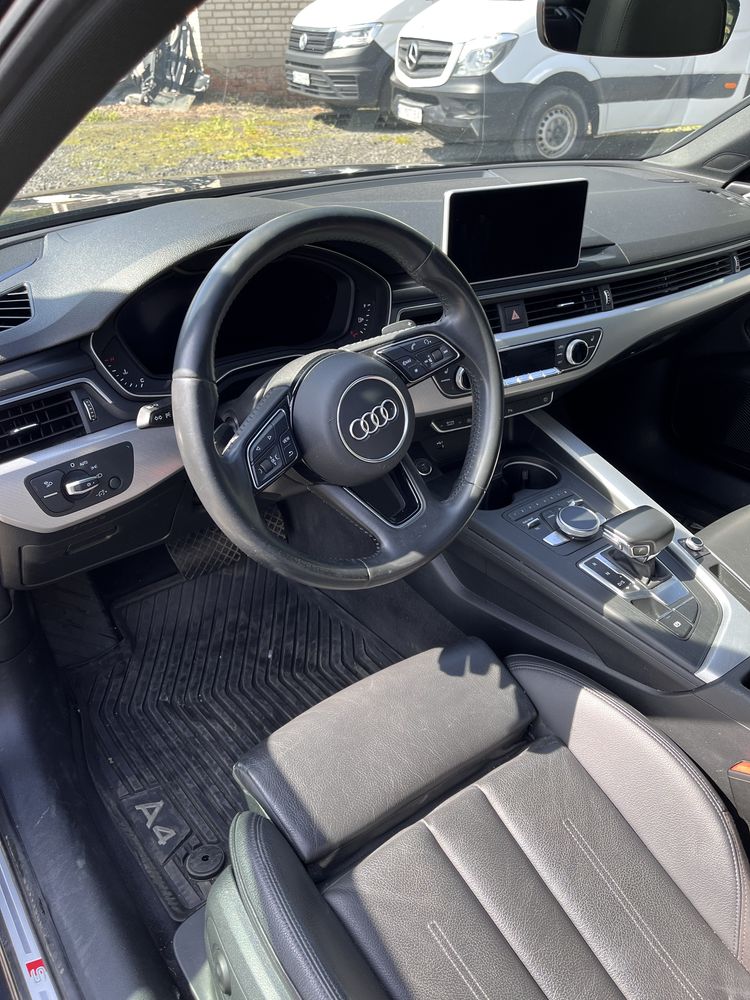 Розборка Audi A4 B9 2.0 tfsi LX7L шрот розбірка авто USA