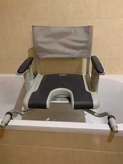 Cadeira de banho giratoria