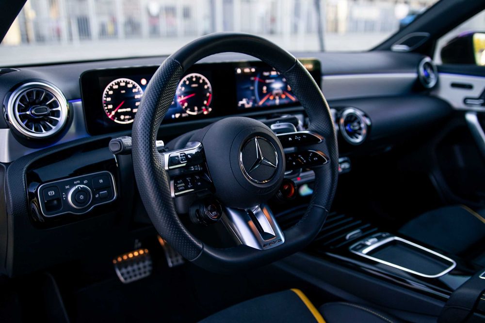 Wynajem MERCEDES A45S AMG 2024, GIULIA QV, BMW M3 LCI, M5, Audi RS3 8Y