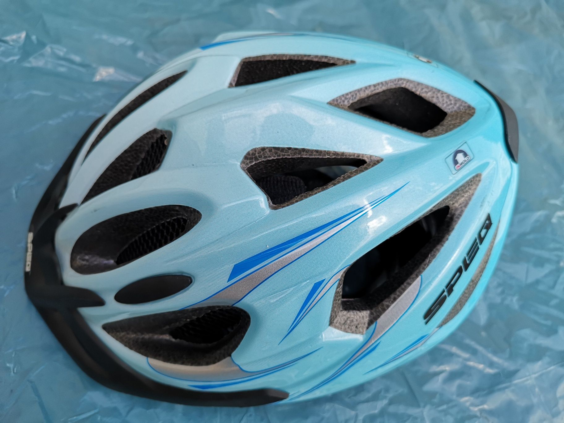 Велосипедний шлем