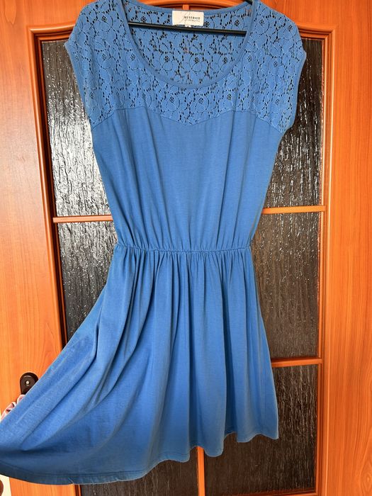 Niebieska letnia sukienka
