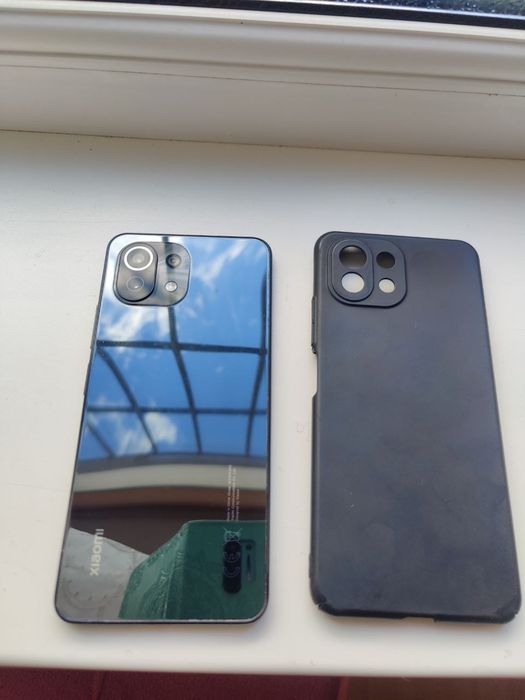 Продам телефон редми