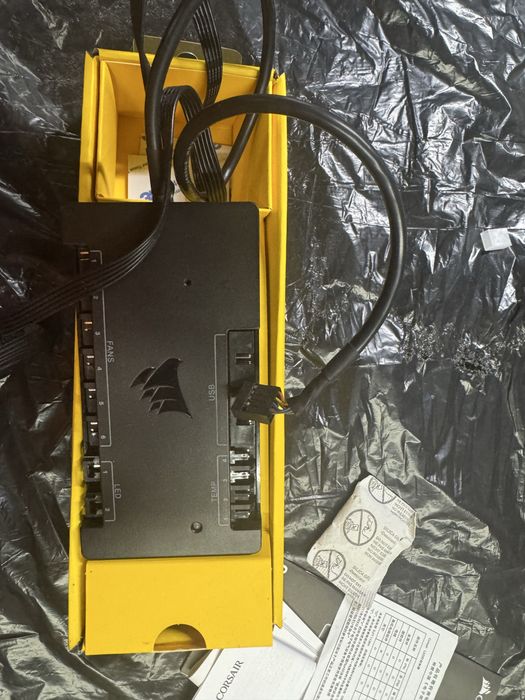 corsair commander pro