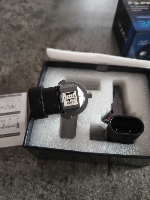 Лампи в фари LED InfoLight F3 Pro (цоколь HB3)