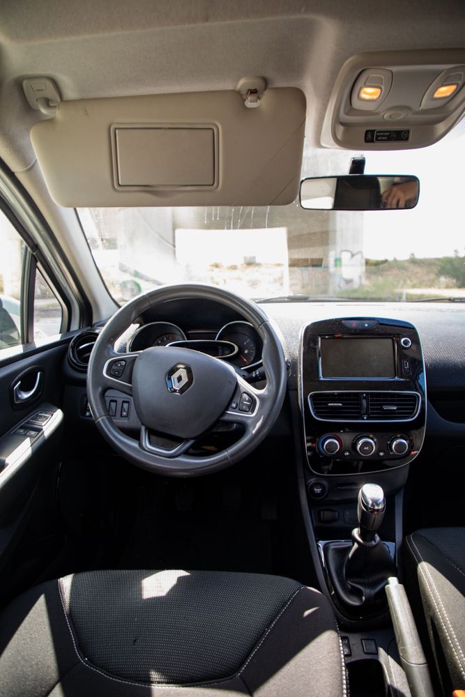 Carrinha de 2020 poucos km!
