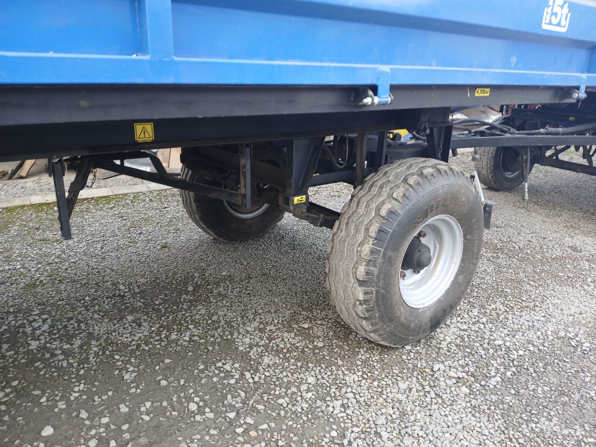 Przyczepy rolnicze Sanok D732