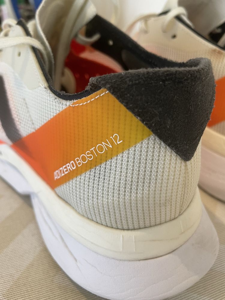 Sapatilhas de corrida ADIDAS BOSTON 12 em excelente estado numero 44,5