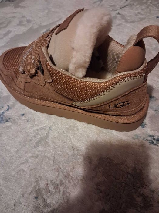 Botas UGG novas com etiqueta