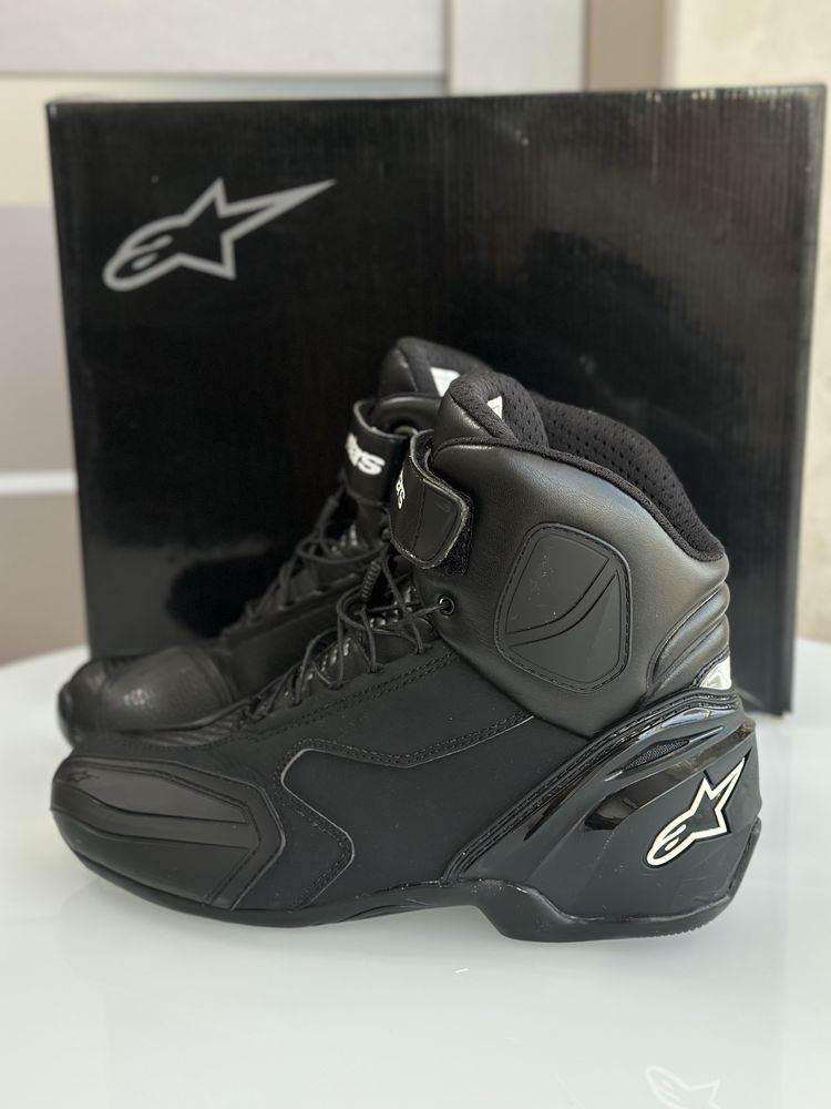 Мотоциклетні черевики Alpinestars SP-1