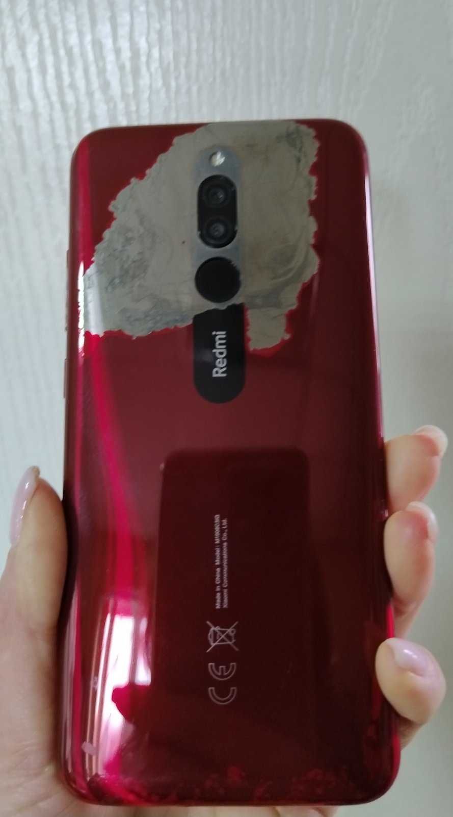 Телефон  Xiaomi Redmi 8