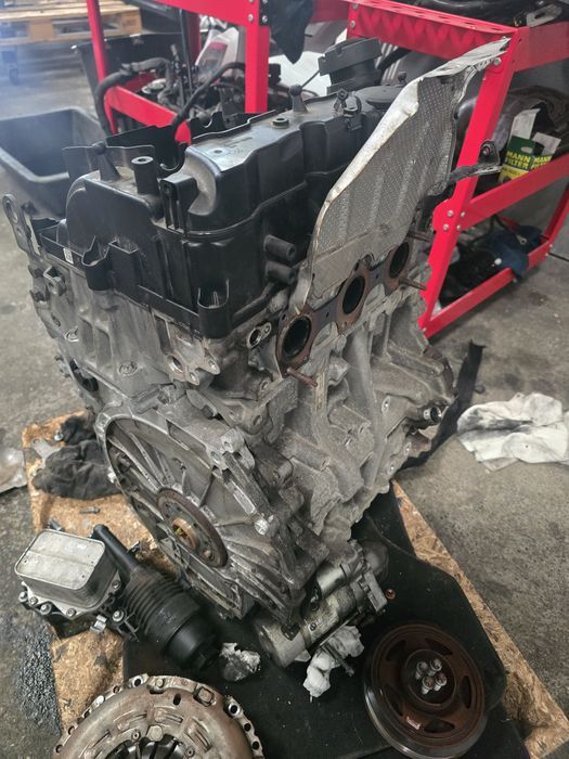 Motor BMW x16d 1.5 b37c