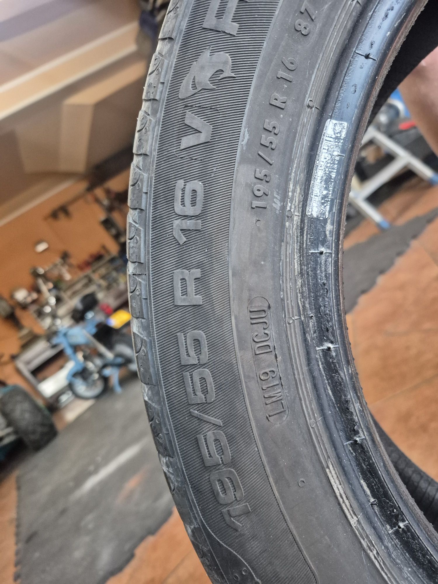 Opony Uniroyal 195/55 R 16