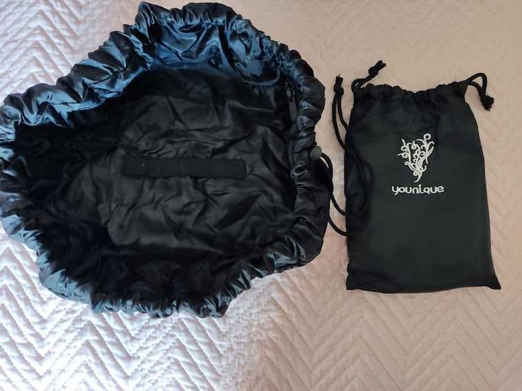 Necessaire/bolsa de maquilhagem
Marca Younique