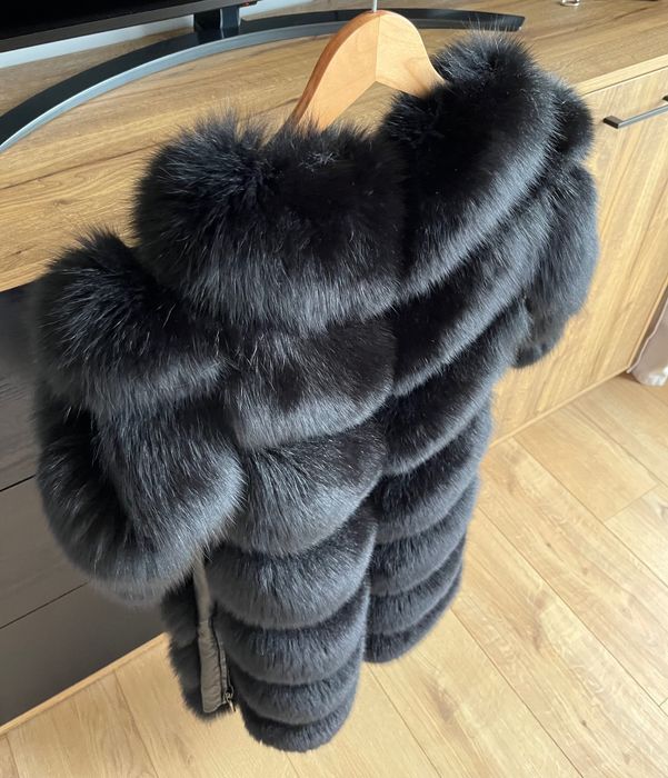 Futro z lisa czarnego