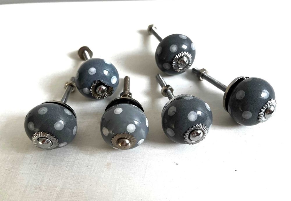 Gałki ceramiczne szare białe groszki kropki grey dot 40cm