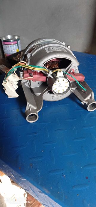 Електродвигун пральної машини-автомат Зануссі