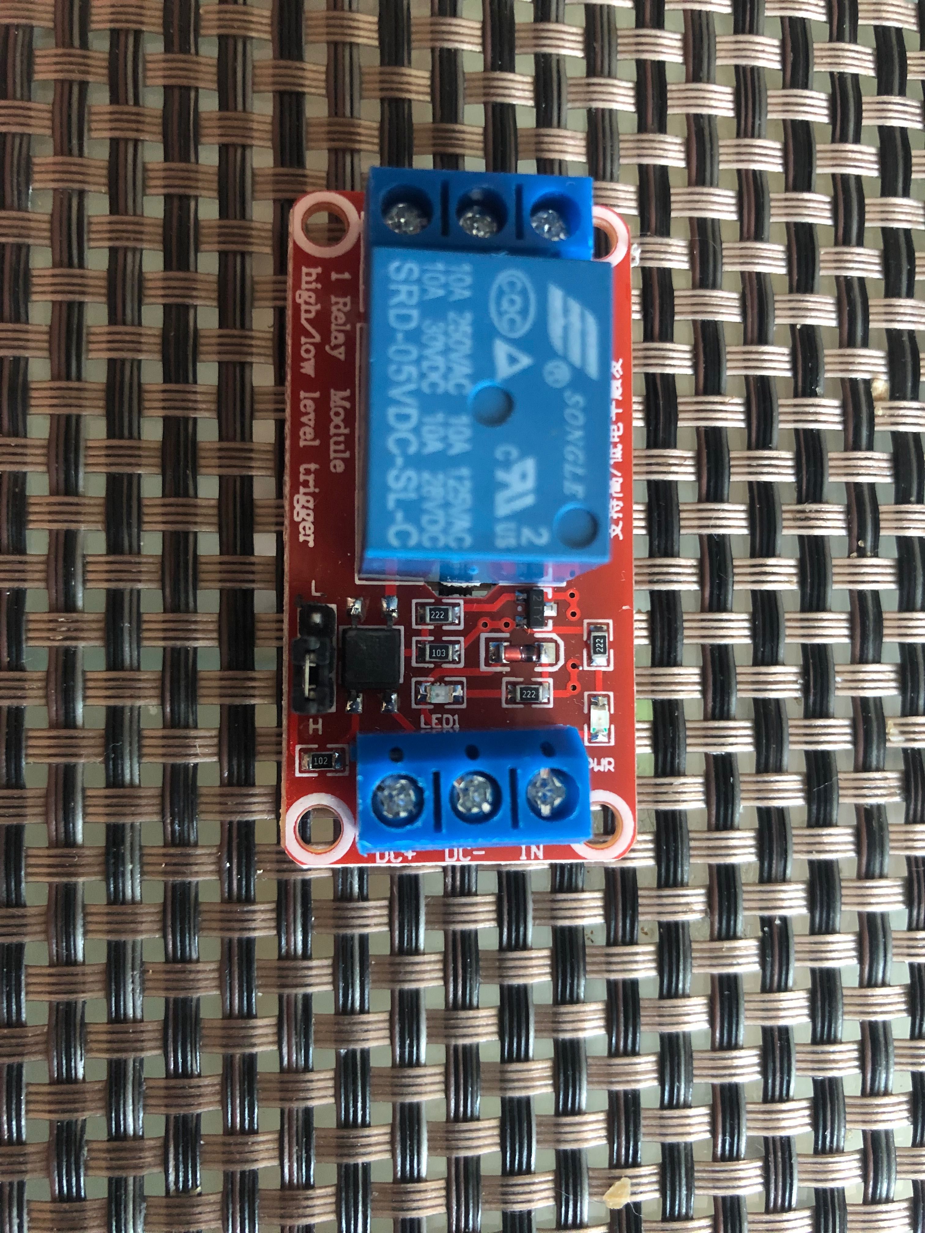 Arduino relay module high low level trigger