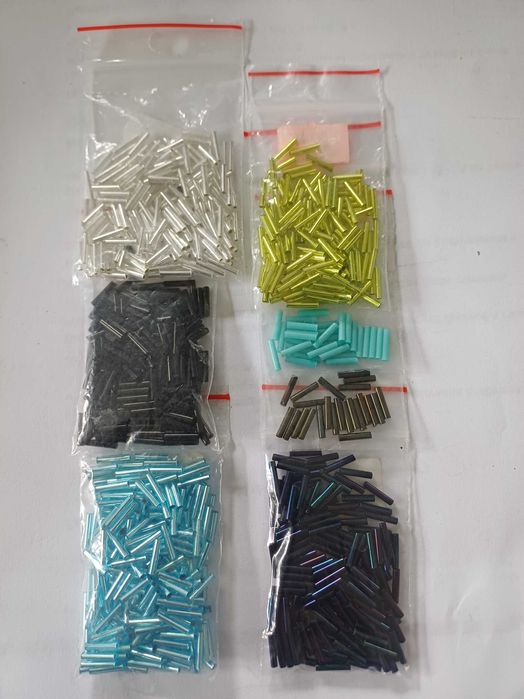 TOHO szklane koraliki BUGLE 3mm mix kolorów 29,3`g TBMIX2