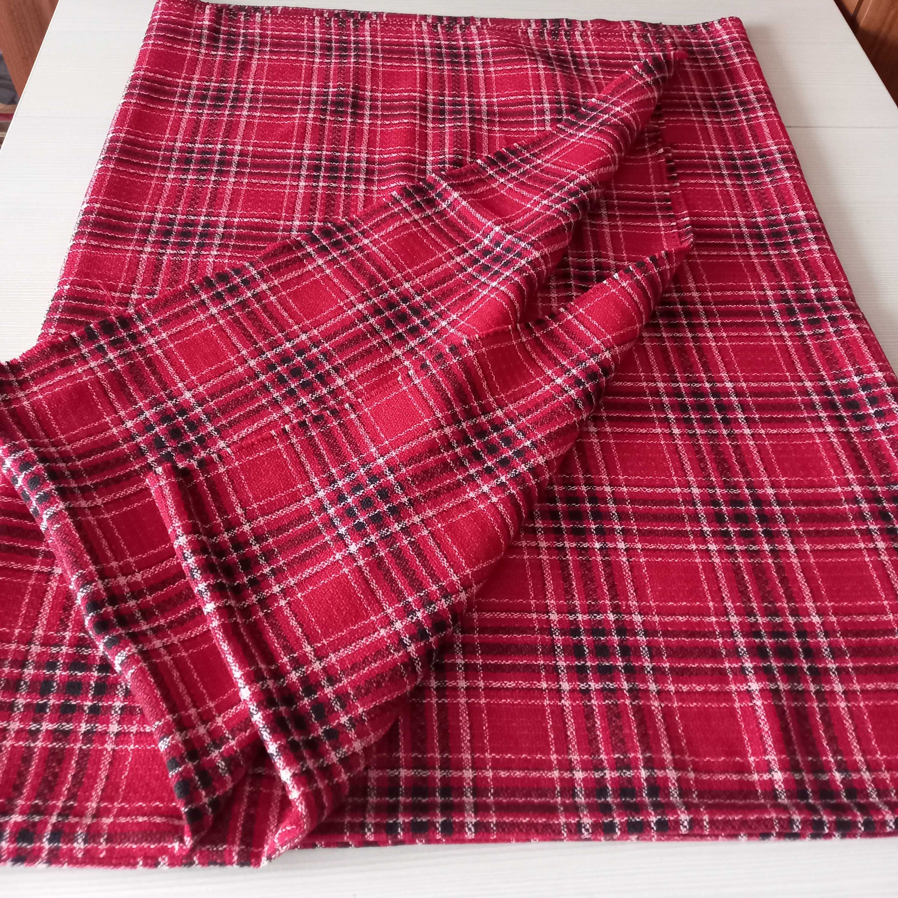 Kupon nowego materialu 150 x 215 cm