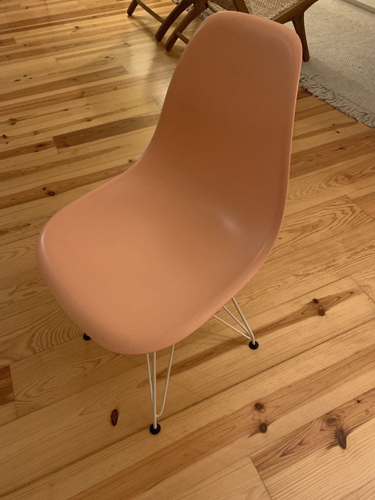 Cadeira design escandinavo