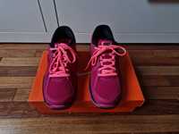 Buty sportowe damskie do biegania NIKE WMNS NIKE DUAL FUSION RUN, r.40