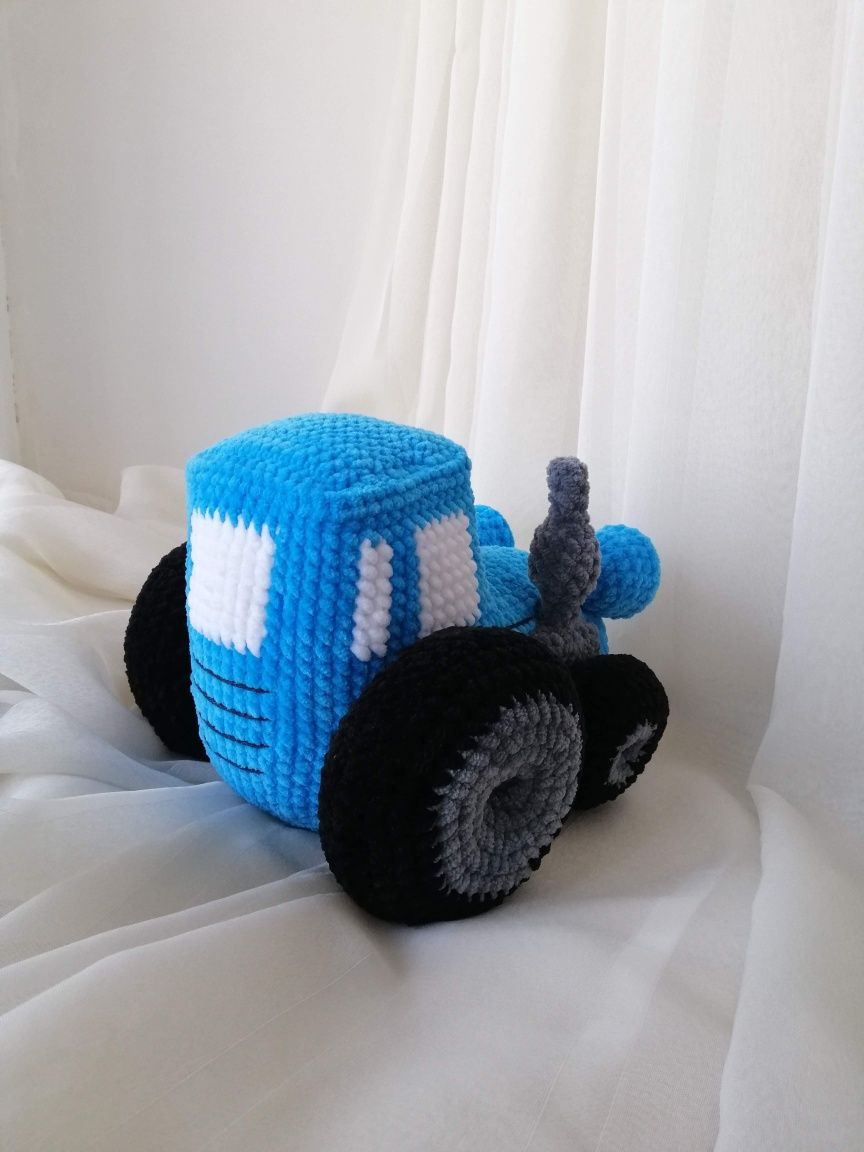 Синій трактор іграшка подарунок хлопчику