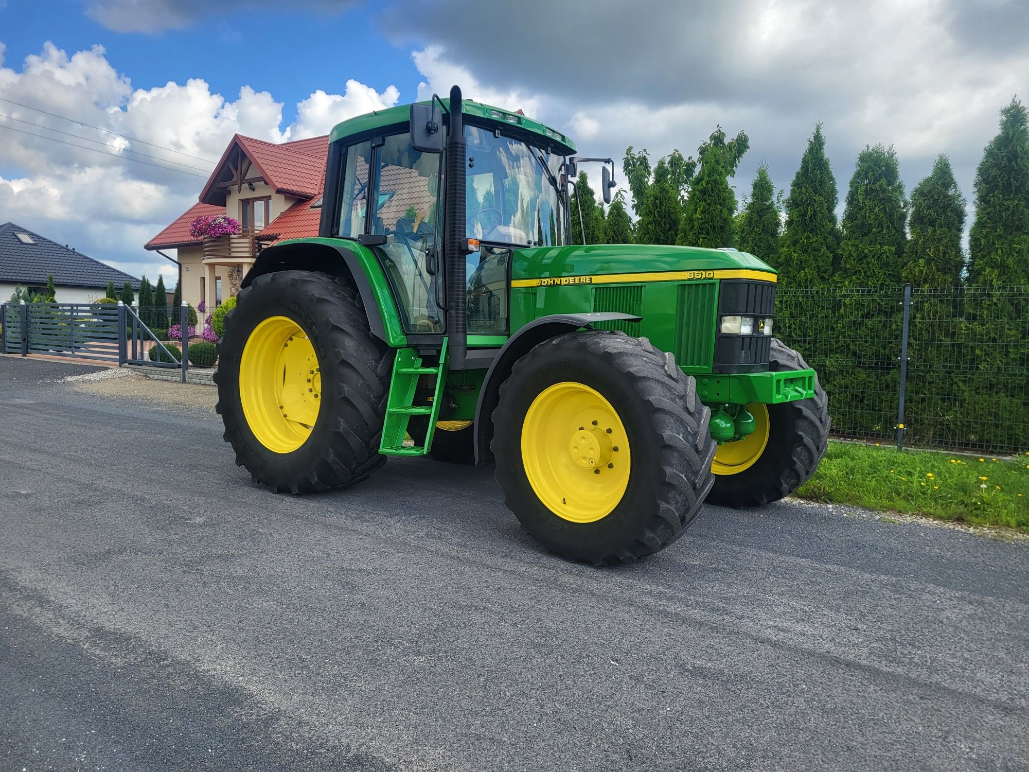 Ciągnik John Deere 6610 Pneumatyka Klima Miękkaoś 6810.6920 case claas