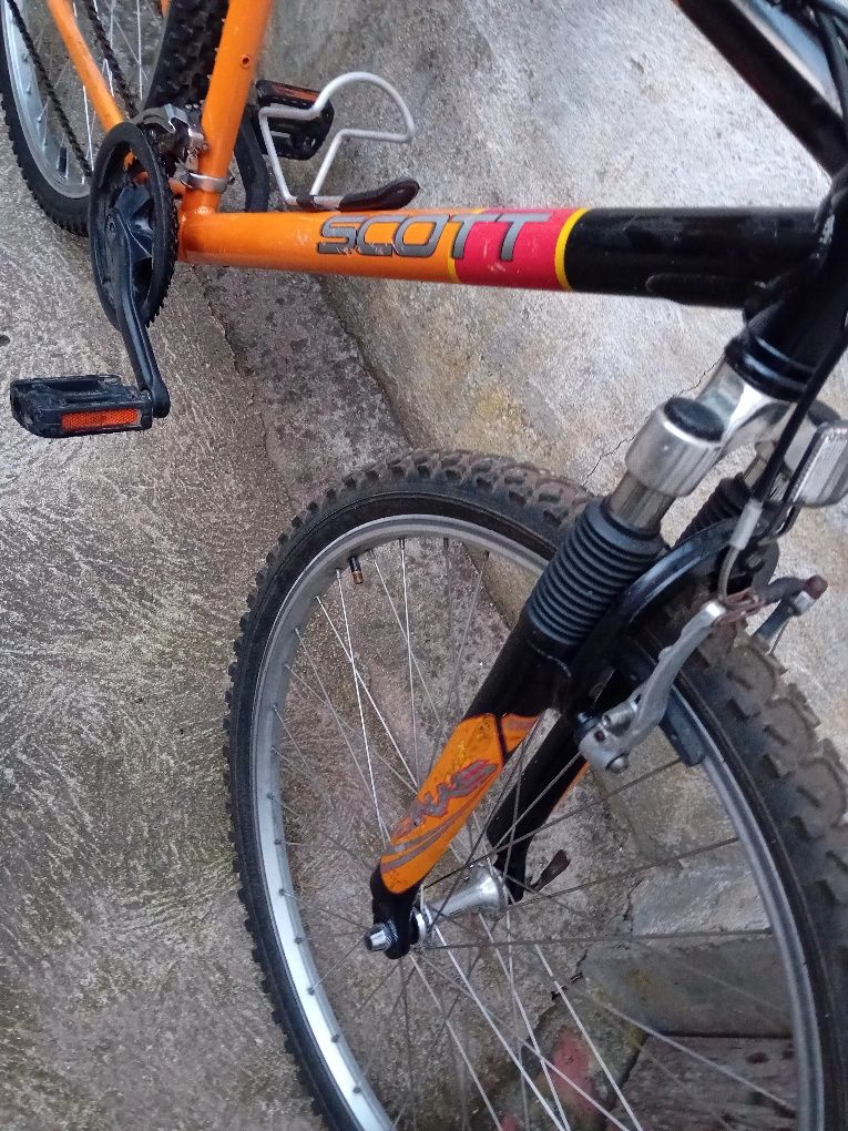 Bicicleta SCOTT 26 de alumínio